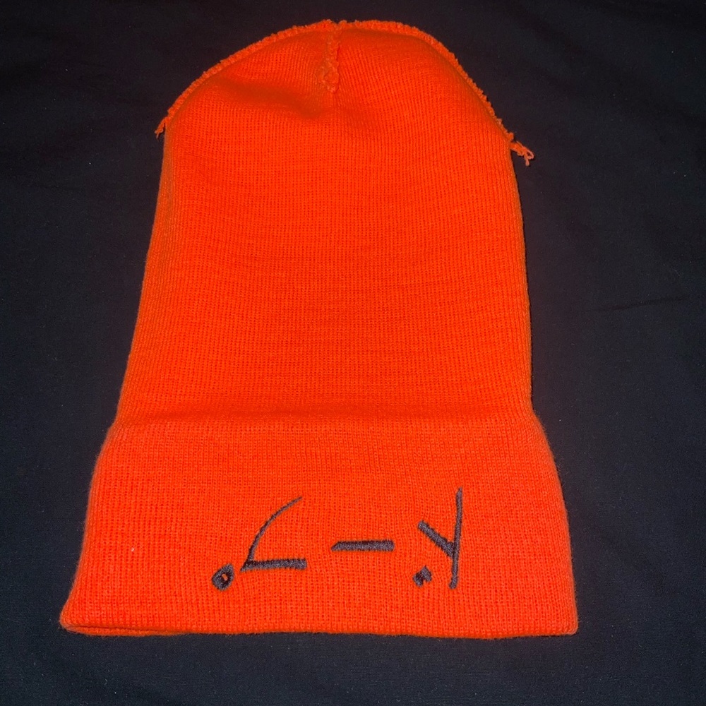 Winter hat - Picture 2 of 3